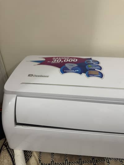 Air Conditioner 1.5 Ton Use only 2 Year Like a brand new