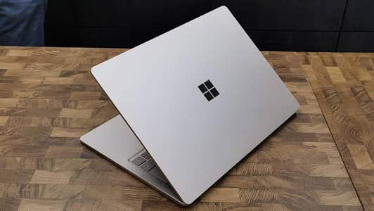 Microsoft Surface Laptop 3  | core i5 10th generation | 4k 8k support