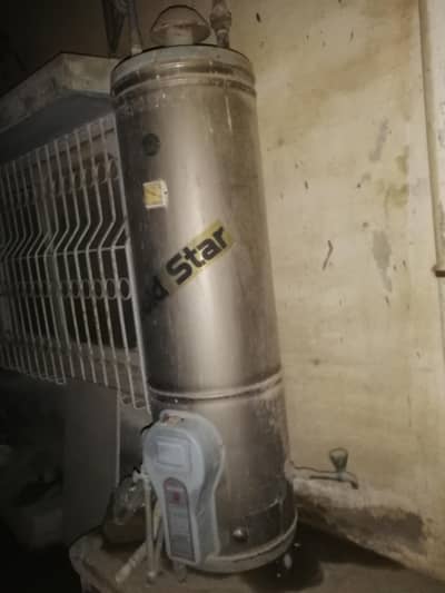 Gas Geyser 30 Gallons