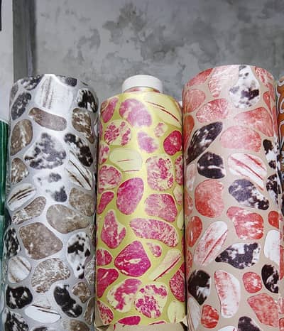 mujy shop kai liyai aik larky ki zarorat hai