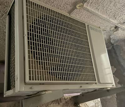 Orient Air Conditioner – 1 Ton – Excellent Condition
