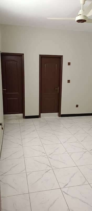 1250 Square Feet Flat Situated In North Nazimabad - Block M For Sale