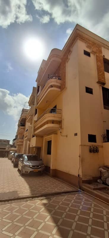 2000 Square Feet Flat Ideally Situated In North Nazimabad - Block B