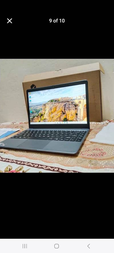 Lenovo Ryzen 5 AMD 7430U SEAL PACK 8GB RAM 256 SSD