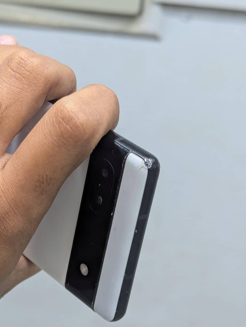 Read Complete Description 4