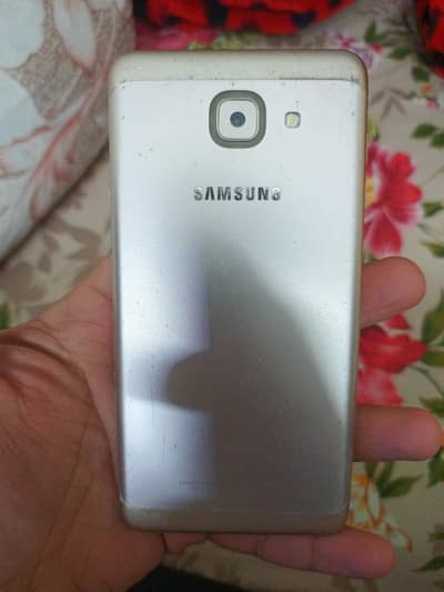 Samsung Galaxy J7 max office approved