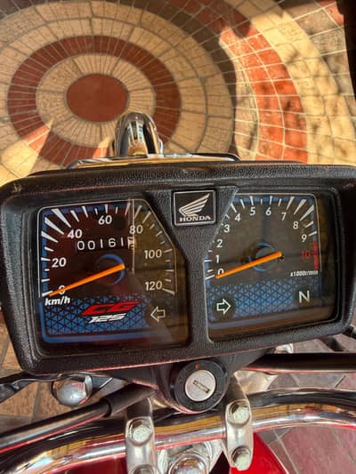 Honda 125 only 156km used 2026