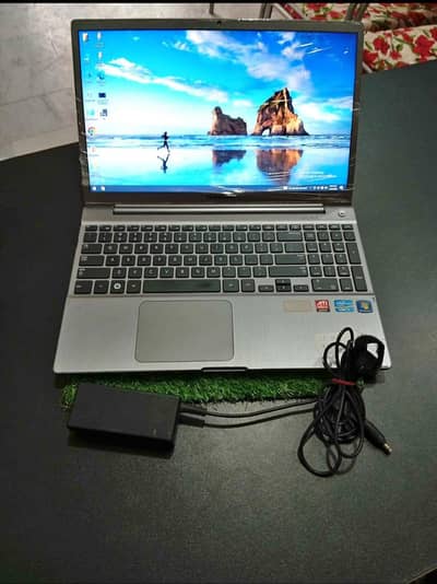 Samsung core i7 2nd generation laptop 8gb ram 128 gb SSD 350 gb hard