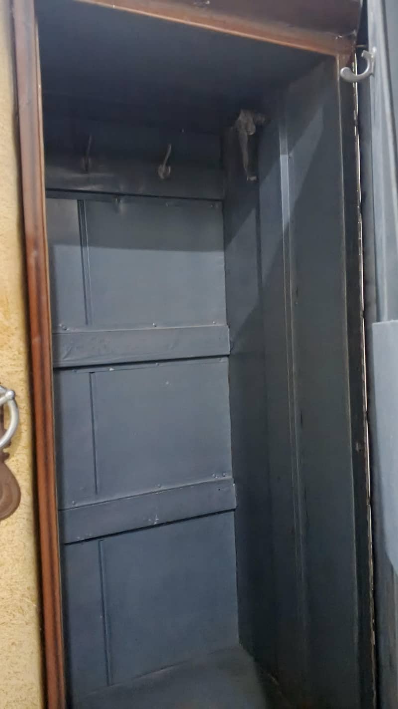 safe almari - Wardrobes - 1110943227