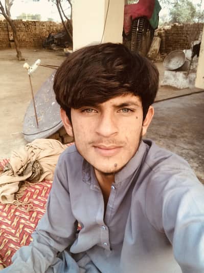 Jo larki intrast ha vo rbta kare 03191203266.