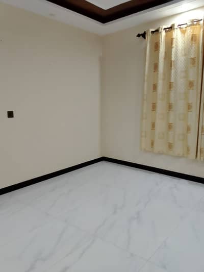 3 bed dd flat for rent in fb area block 13