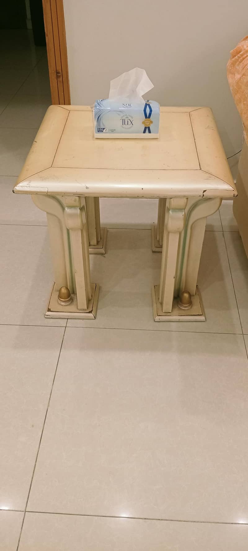 Solid sheesham Wood Tables 4