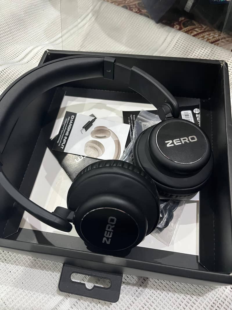 Zero headphone 0