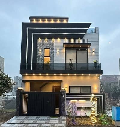 3 Years Installment Plan Luxury 3.5 Marla Brand New House In Park View City Lahore