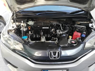 HONDA FIT HYBRID S Smart 15/18