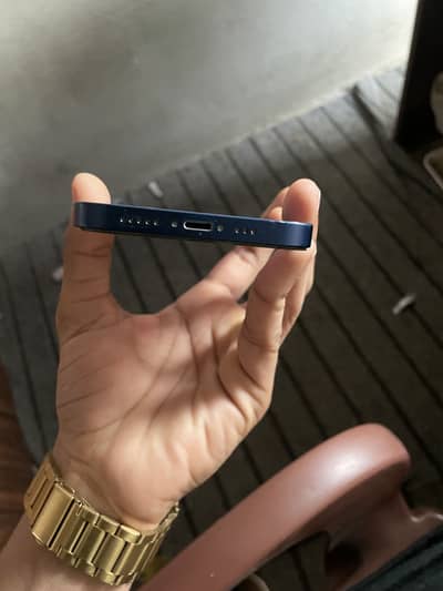 iPhone 12 factory unlock