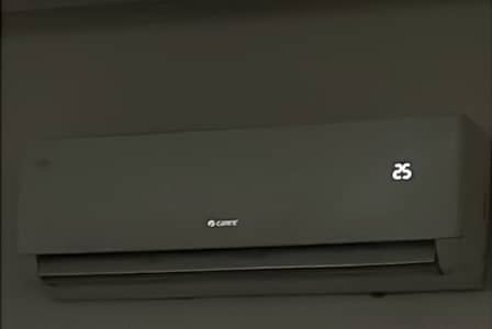 Gree pular 1.5 ton inverter AC