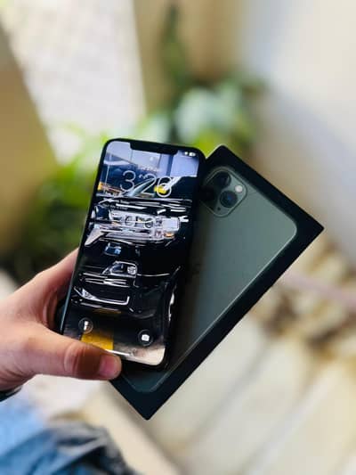 iphone 11 pro max all ok pta approve with box