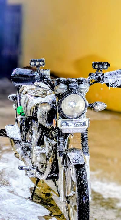 both Kamal ke bike ha