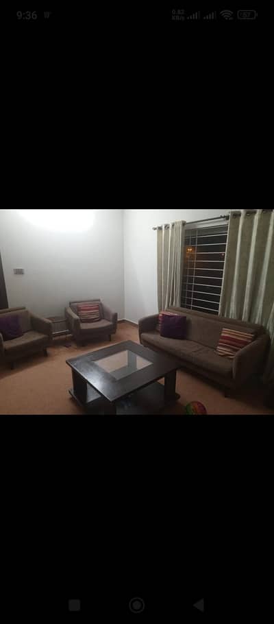 5 seater sofa wth table