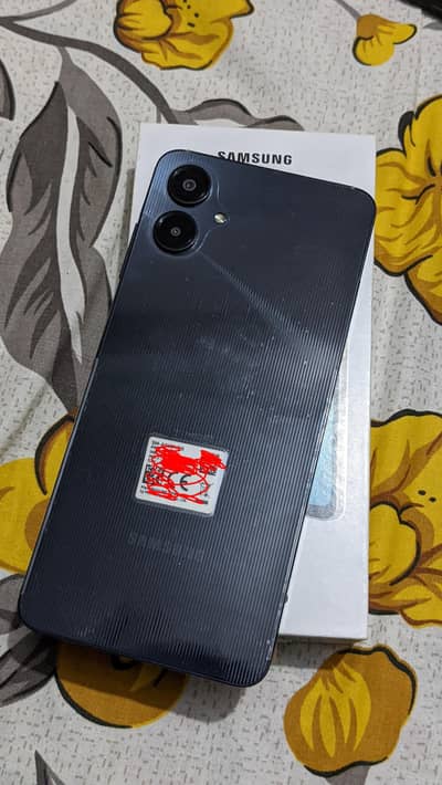 Samsung A06 New 1 week pehle warranty khatam hui