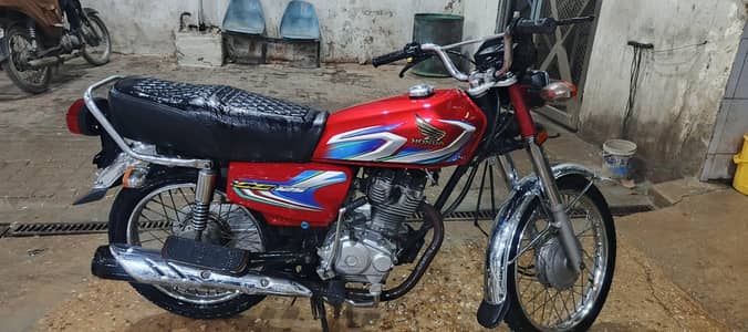 URGENT SALE ONLY CALL KARACHI NUMBER