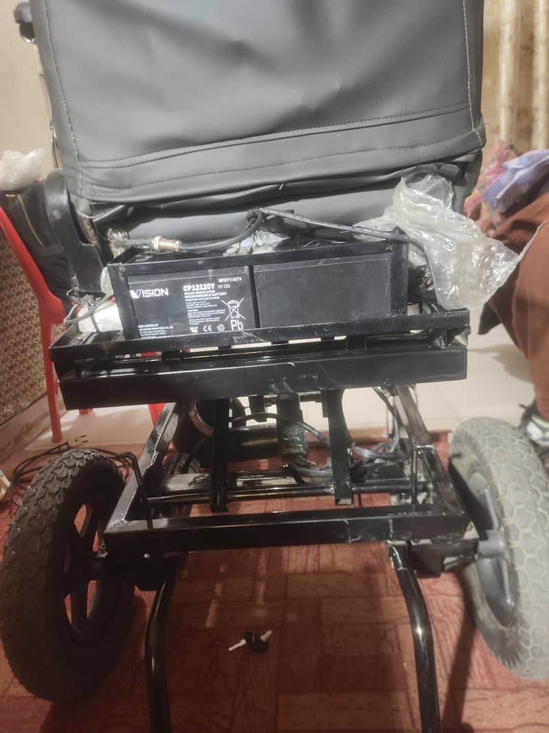 الیکٹرک ویل چیئر 1