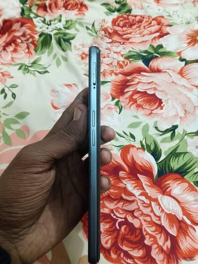 oppo f17 8/128 official pta