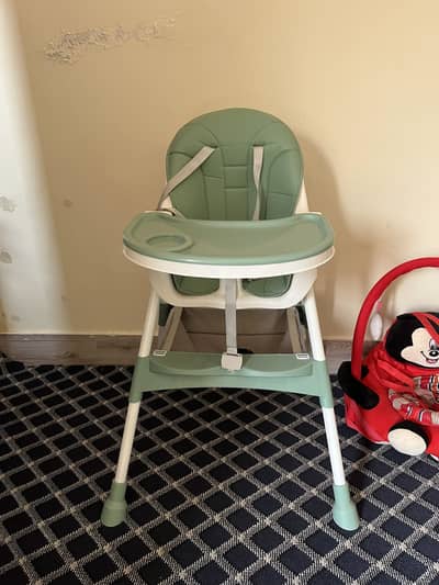 High Chair in perfect condition