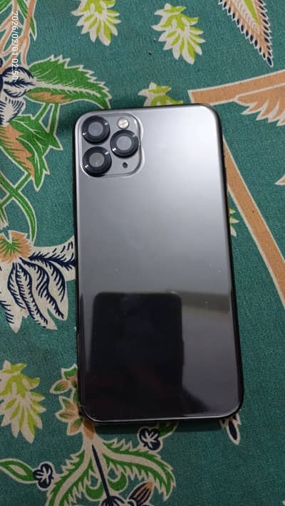 Iphone 11 pro 64gb face id ok panel or battery change but original hai