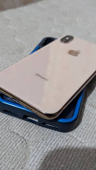 iphone xs factory unlock