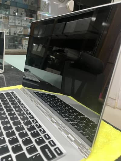 Lenovo Yoga X360