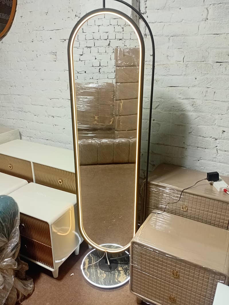 standing mirror 0