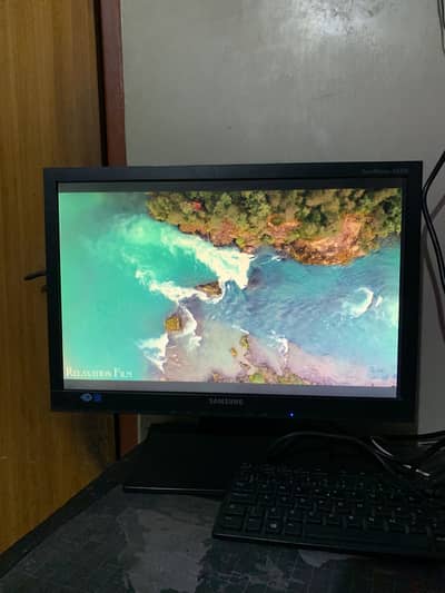 Samsung 18 inch lcd monitor