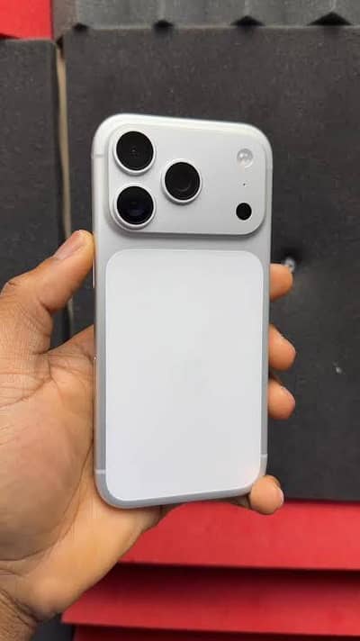 iPhone 17 pro max Factory Unlocked