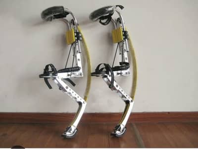 Skyrunner jumping stilts kangaroo shoes