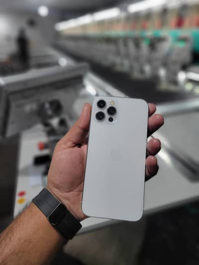 iphone 12pro Dual aproved