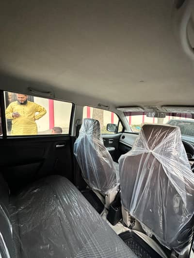 10 /10 conditions  new fresh car single hand used