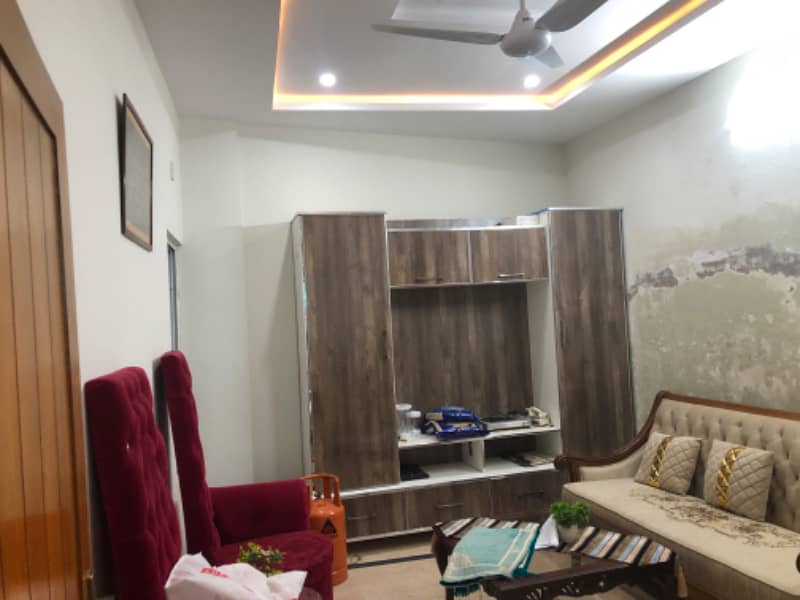 Ideal location solid construction 6