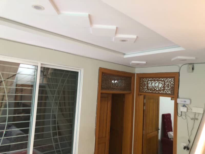 Ideal location solid construction 7