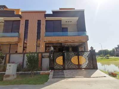 Modern 5 Marla Brand New House for Sale Jade Extension Block,Park View City
