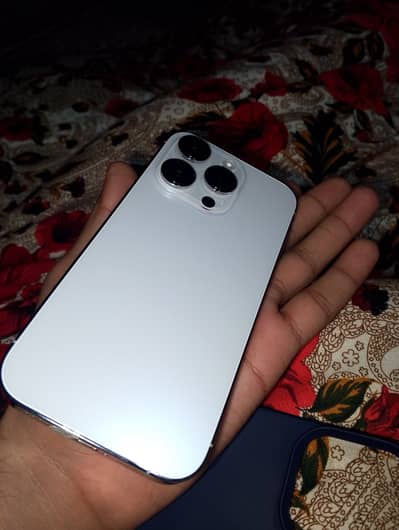 Iphone 14 pro LLA 256 gb