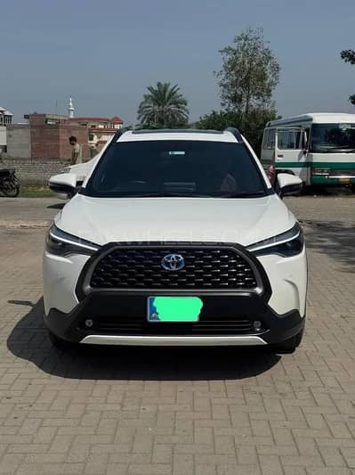 TOYOTA COROLLA CROSS HYBRID HEX X