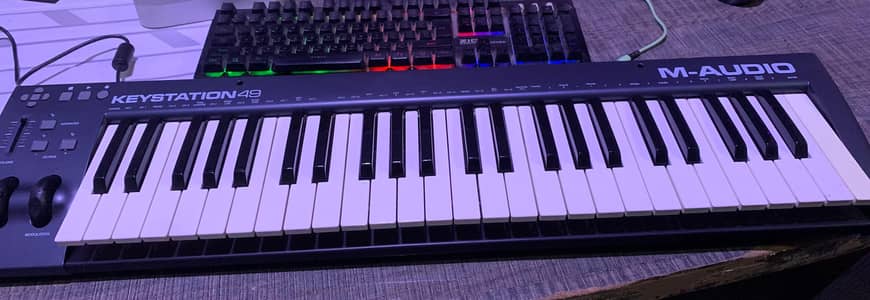 M audio Midi Keyboard  49 keys