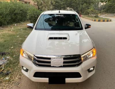 2017 Revo white diesel 3.0 hammer kit