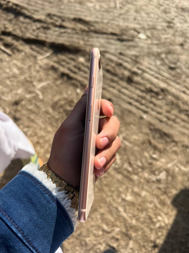 iphone 8 plus 4
