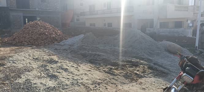 10 Marla Plot For Sale In Block I - Bahria Town Phase 8 - Rawalpindi