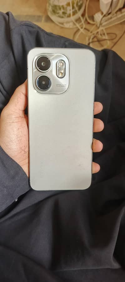 infinix smart hd 4+4/64 only mobile
