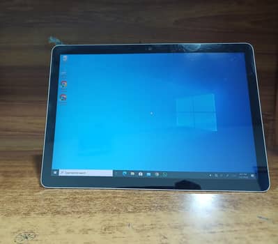 Microsoft Surface Go 2 – 8GB RAM / 128GB SSD (LTE Model)