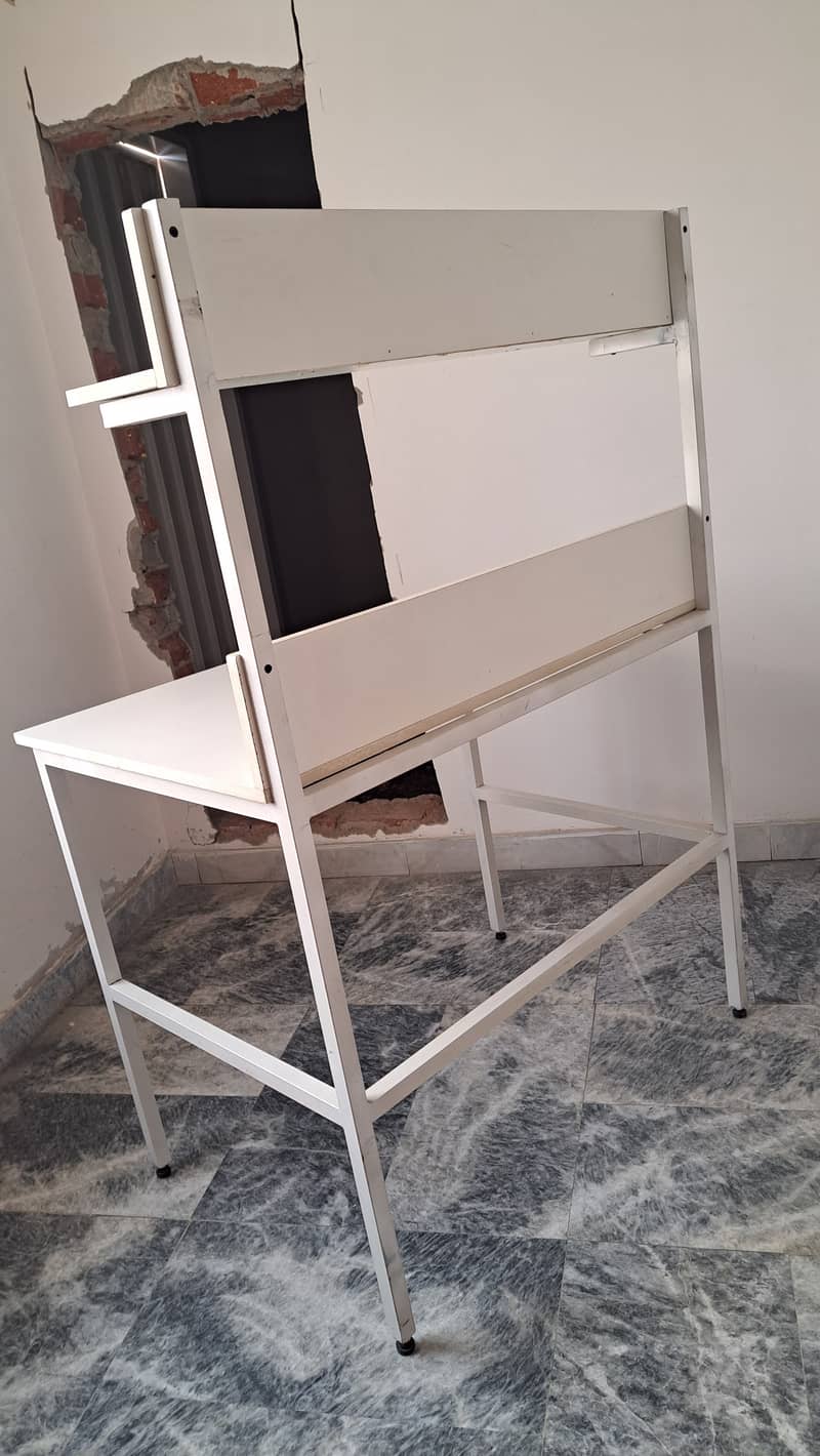 Computer table and Workstation 3